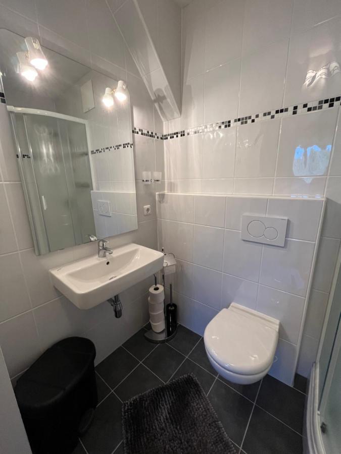 Privatzimmer Familie Pair/Schmoll Spital am Semmering Habitación foto