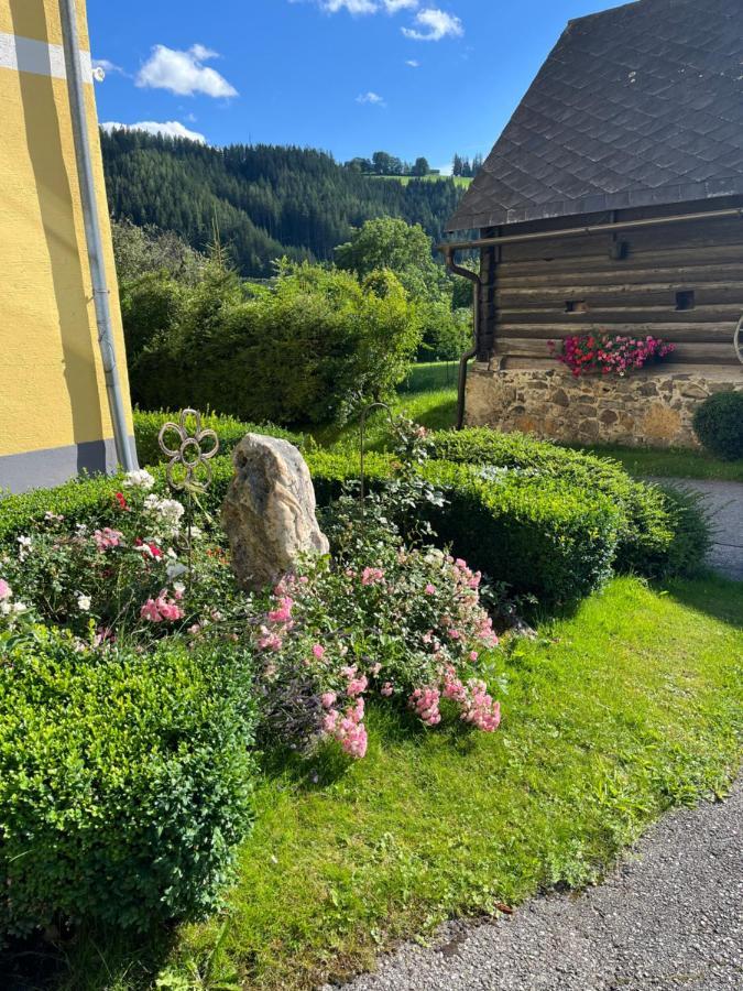 Privatzimmer Familie Pair/Schmoll Spital am Semmering Exterior foto